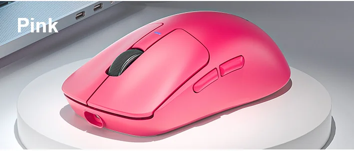AULA SC680 в розовом корпусе на подставке, официальный снимок цвета Pink