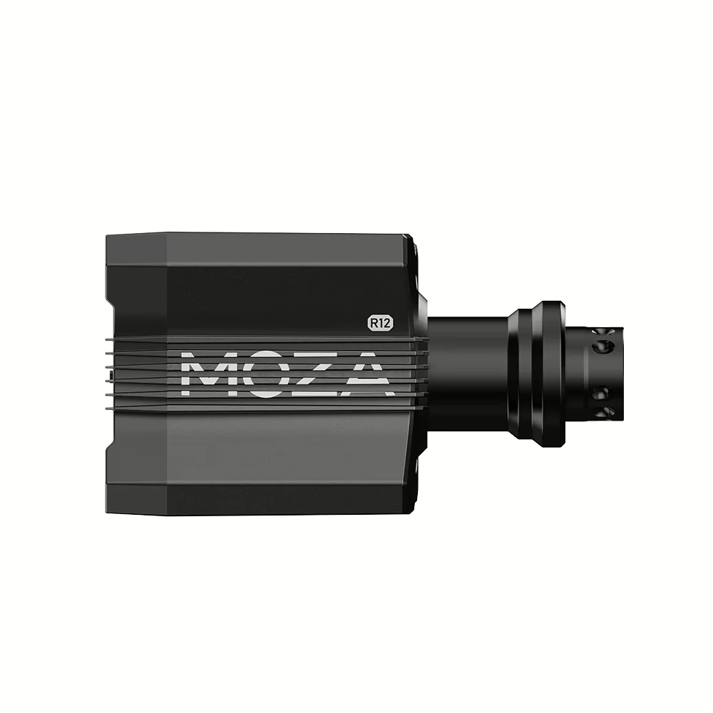 MOZA R12 V2 сбоку: логотип MOZA на корпусе и вал быстросъёмного крепления руля
