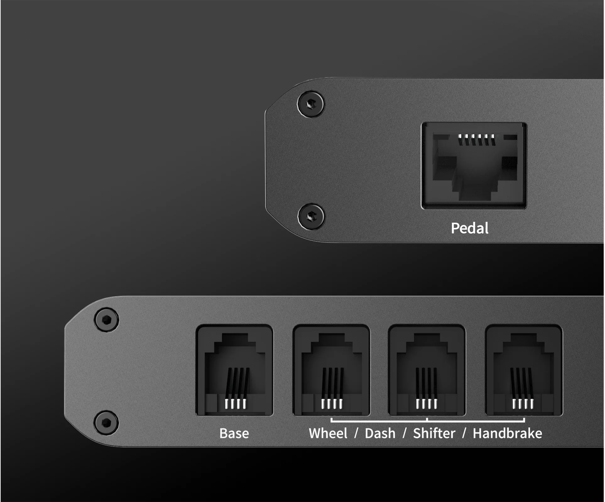 Крупный план гнёзд MOZA Universal Hub: отдельный порт Pedal сверху и ряд Base, Wheel / Dash / Shifter / Handbrake
