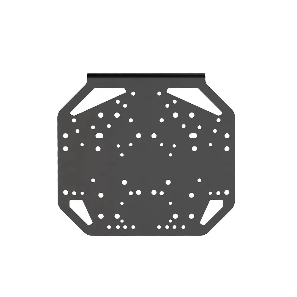 MOZA Universal Mounting Plate на белом фоне: стальная плита с плотной сеткой крепёжных отверстий